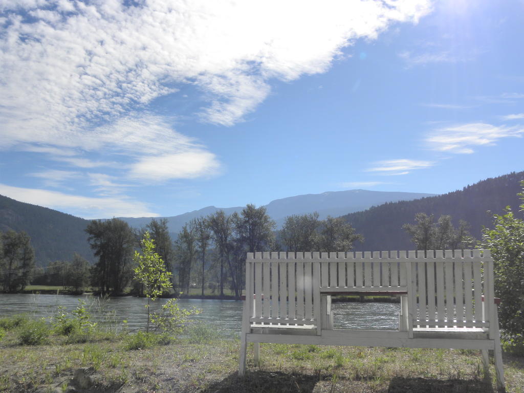 Motel Rivermount 3*